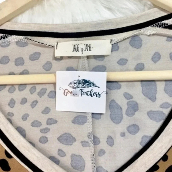 NWT Jade by Jane Oversized Leopard Print Top - Picture 4 of 6